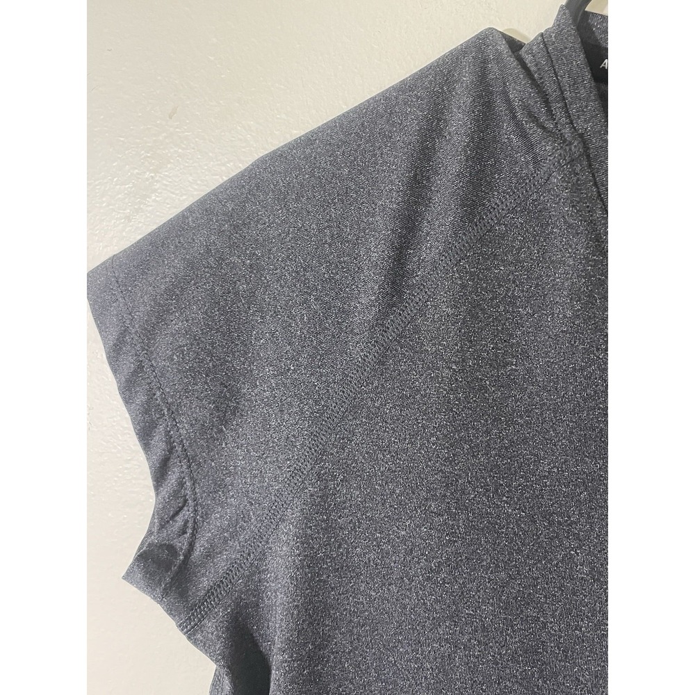 Aubrion Women's Small Charcoal Gray Cap Sleeve Tech Tshirt Outdoors Workout EUC - Picture 6 of 8